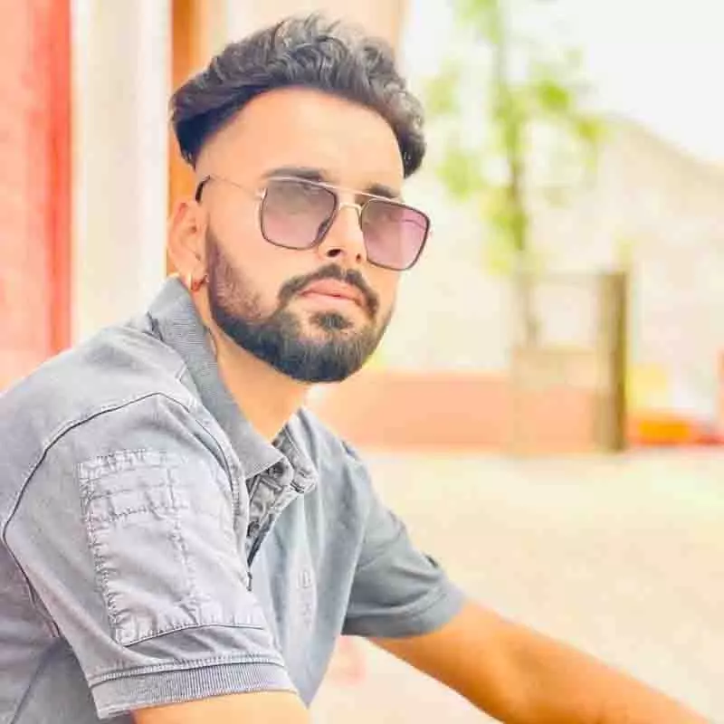 Jalandhar में पुनर्वास केंद्र के पास युवक की चाकू मारकर हत्या Jalandhar में पुनर्वास केंद्र के पास युवक की चाकू मारकर हत्या