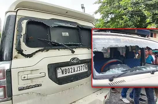 Cooch Behar में शुभेंदु की कार पर हमले का आरोप Cooch Behar में शुभेंदु की कार पर हमले का आरोप