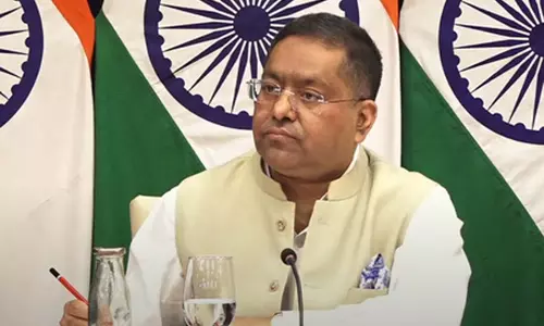 भारत पर तेल आयात को लेकर अमेरिका और यूरोपीय संघ के आरोप गलत : विदेश मंत्रालय भारत पर तेल आयात को लेकर अमेरिका और यूरोपीय संघ के आरोप गलत : विदेश मंत्रालय