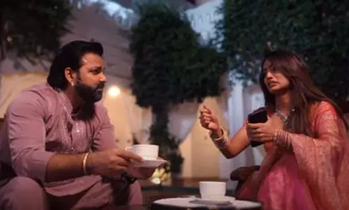 पावर स्टार पवन सिंह के नए भोजपुरी गाने का छाया जादू, पापे पड़ी गाने ने मचाई धूम