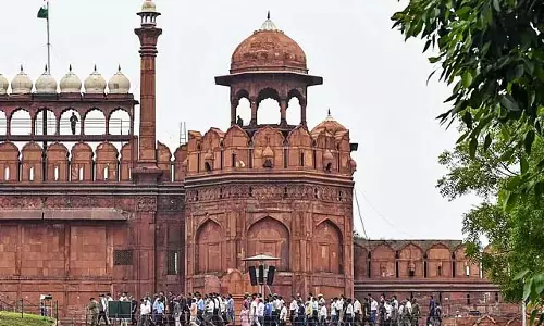 सुरक्षा अभ्यास के दौरान नकली बम का पता लगाने में विफल रहने पर 7 पुलिस अधिकारी निलंबित सुरक्षा अभ्यास के दौरान नकली बम का पता लगाने में विफल रहने पर 7 पुलिस अधिकारी निलंबित