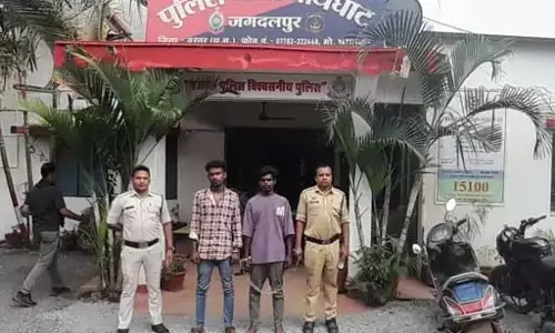 ड्राइवर को नग्न कर पीटने वाले अरेस्ट, फार्म हाउस का वीडियो हुआ था वायरल ड्राइवर को नग्न कर पीटने वाले अरेस्ट, फार्म हाउस का वीडियो हुआ था वायरल
