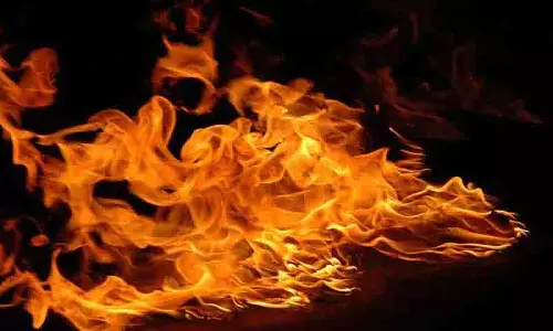 Medchal में गैस सिलेंडर विस्फोट से इमारत ढही, एक की मौत, तीन घायल Medchal में गैस सिलेंडर विस्फोट से इमारत ढही, एक की मौत, तीन घायल