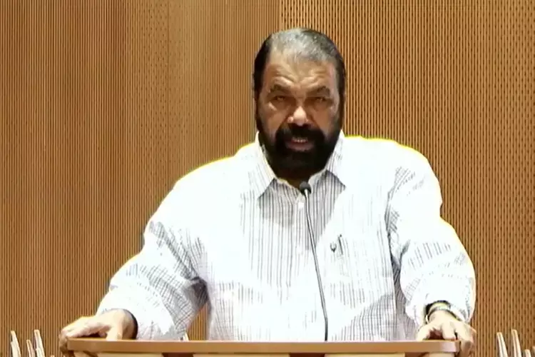 बैकबेंचर्स रहित कक्षाएं Kerala के शिक्षा मंत्री ने सिफारिशें मांगीं