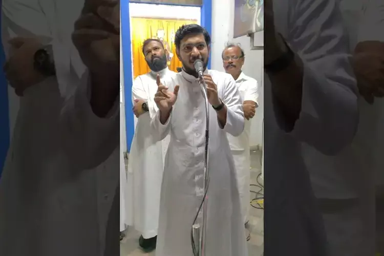 Kerala : केक के साथ भाजपा को धन्यवाद देने पर चर्च के अंदरूनी लोगों की आलोचना की
