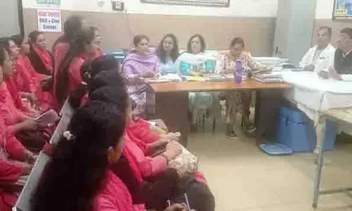 Himachal: महिलाओं से संक्रमण से बचाव के लिए शिशुओं को बोतल से दूध न पिलाने का आग्रह किया