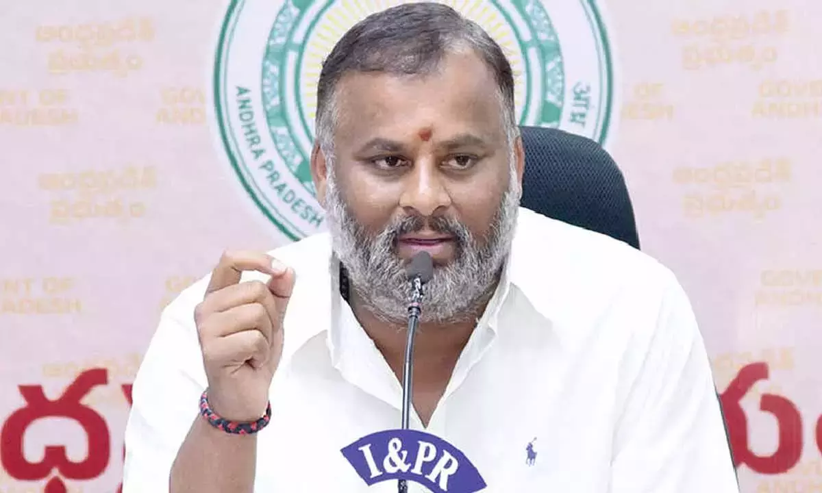 Andhra: 15 अगस्त से महिलाओं और ट्रांसजेंडरों के लिए मुफ्त बस यात्रा Andhra: 15 अगस्त से महिलाओं और ट्रांसजेंडरों के लिए मुफ्त बस यात्रा
