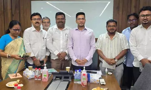2026 के विधानसभा चुनावों में भाजपा के बढ़ते प्रभाव को रोकने के लिए अभिषेक ने Bengal में तृणमूल कांग्रेस की रैली की