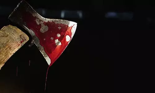 MP : जबलपुर में शादी का प्रस्ताव ठुकराने पर युवक ने 11वीं की छात्रा की बेरहमी से हत्या कर दी MP : जबलपुर में शादी का प्रस्ताव ठुकराने पर युवक ने 11वीं की छात्रा की बेरहमी से हत्या कर दी