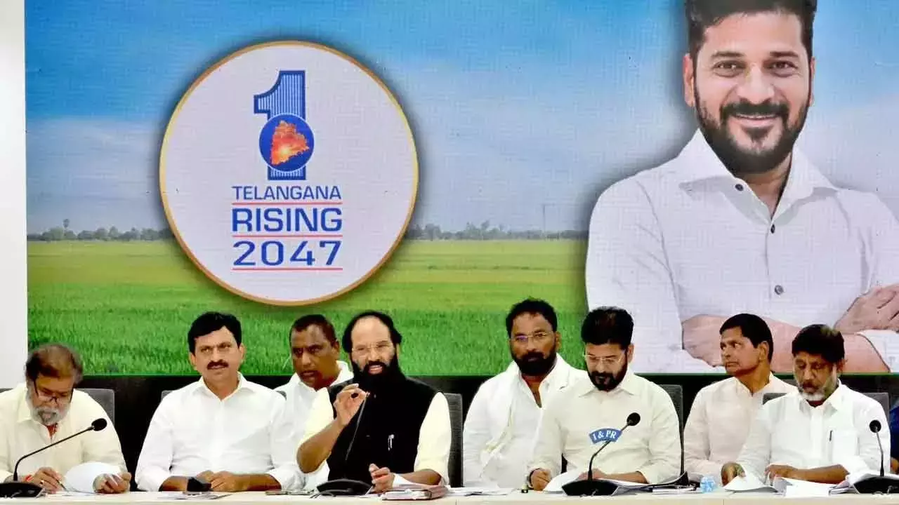 Telangana: घोष पैनल ने केसीआर और उनकी टीम पर निशाना साधा