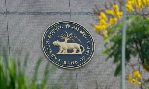 RBI अगस्त में ब्याज दरों में कटौती पर रोक लगाएगा RBI अगस्त में ब्याज दरों में कटौती पर रोक लगाएगा