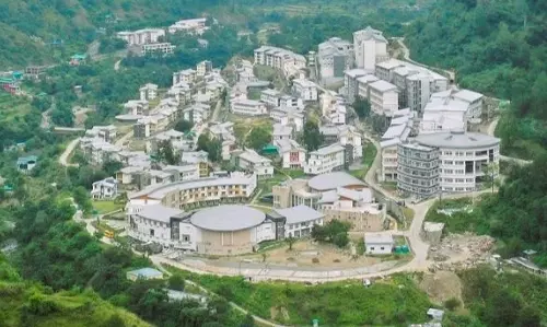 Mandi: आईआईटी मंडी ने नए बैच का किया जोरदार स्वागत