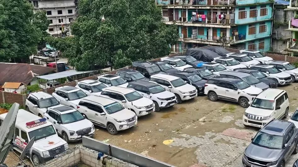 Arunachal : वाहन चोरी रैकेट का भंडाफोड़ ईटानगर में 9 गिरफ्तार, 63 कारें जब्त
