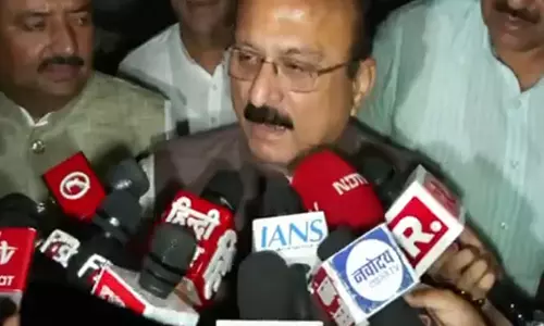 निजी स्कूलों की फीस पर नियंत्रण विधेयक पेश, शिक्षा मंत्री ने विपक्ष पर साधा निशाना