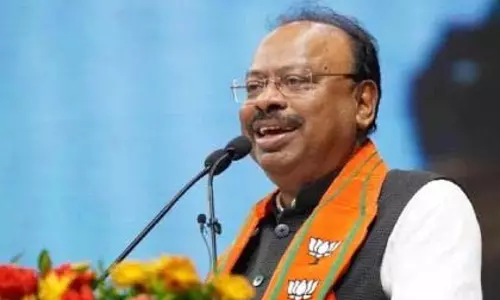तो अजित पवार कोरे कागज पर भी हस्ताक्षर कर देंगे: ना. बावनकुले तो अजित पवार कोरे कागज पर भी हस्ताक्षर कर देंगे: ना. बावनकुले