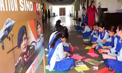 Udhampur के छात्रों ने ऑपरेशन सिन्दूर के लिए सैनिकों को धन्यवाद देने के लिए राखी बनाई