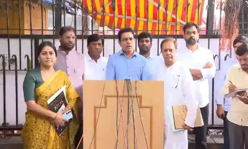 चुनाव मतपत्र प्रणाली से होने चाहिए: केटीआर चुनाव मतपत्र प्रणाली से होने चाहिए: केटीआर