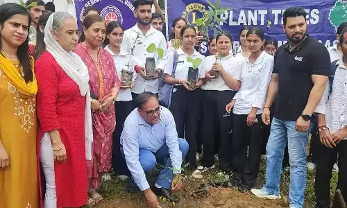 Jammu: बॉटनी विभाग ने बढ़ाया पर्यावरण संरक्षण का संदेश
