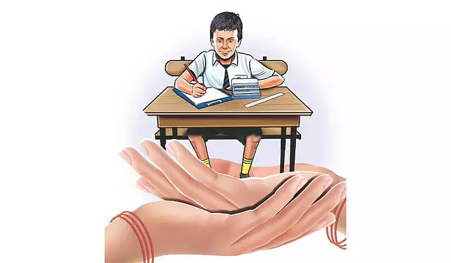 Odisha में अनुसूचित जनजाति के बच्चों की स्कूल छोड़ने की दर 33% से घटकर 18% हुई Odisha में अनुसूचित जनजाति के बच्चों की स्कूल छोड़ने की दर 33% से घटकर 18% हुई