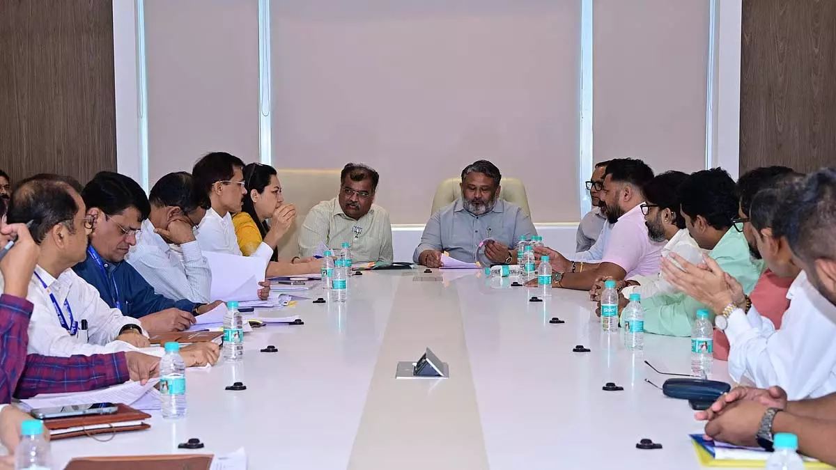 महाराष्ट्र गिग वर्कर्स को सामाजिक सुरक्षा और कल्याणकारी लाभ प्रदान करेगा: श्रम मंत्री महाराष्ट्र गिग वर्कर्स को सामाजिक सुरक्षा और कल्याणकारी लाभ प्रदान करेगा: श्रम मंत्री