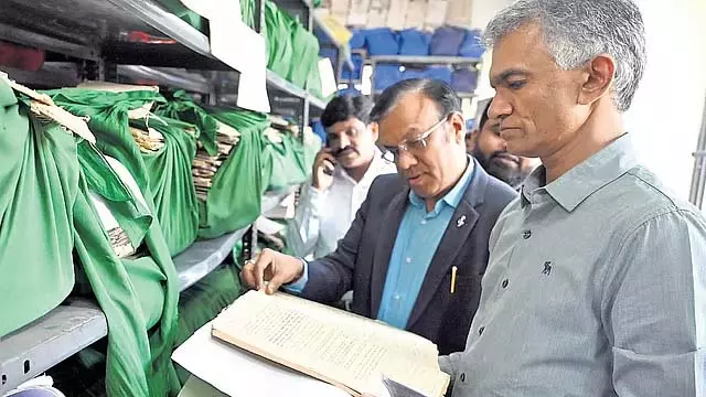 भूमि राजस्व अभिलेखों का डिजिटलीकरण इस वर्ष के अंत तक पूरा हो जाएगा: मंत्री कृष्ण भैरेगौड़ा भूमि राजस्व अभिलेखों का डिजिटलीकरण इस वर्ष के अंत तक पूरा हो जाएगा: मंत्री कृष्ण भैरेगौड़ा