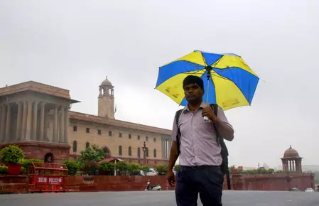 दिल्ली-एनसीआर में अगले हफ्ते तक नहीं होगी भारी बारिश, उमस करेगी परेशान दिल्ली-एनसीआर में अगले हफ्ते तक नहीं होगी भारी बारिश, उमस करेगी परेशान