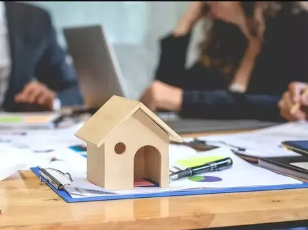 आरबीआई एमपीसी के रेपो रेट स्थिर रखने से घर खरीदारों के लिए अफोर्डेबिलिटी बनी रहेगी : इंडस्ट्री आरबीआई एमपीसी के रेपो रेट स्थिर रखने से घर खरीदारों के लिए अफोर्डेबिलिटी बनी रहेगी : इंडस्ट्री