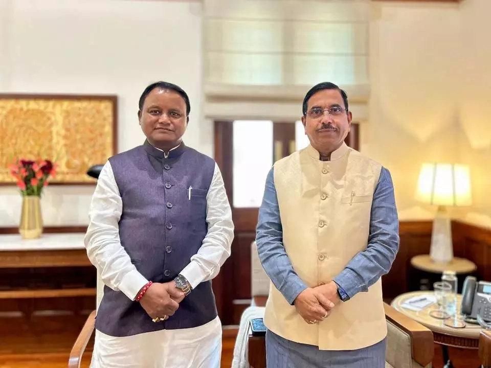 CM ने केंद्र से आगामी खरीफ सीजन के लिए राज्य से चावल खरीद लक्ष्य बढ़ाने का आग्रह किया CM ने केंद्र से आगामी खरीफ सीजन के लिए राज्य से चावल खरीद लक्ष्य बढ़ाने का आग्रह किया