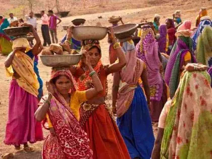 ग्राम रोजगार सहायकों का मानदेय बकाया; अनिश्चितकालीन काम बंद की चेतावनी ग्राम रोजगार सहायकों का मानदेय बकाया; अनिश्चितकालीन काम बंद की चेतावनी
