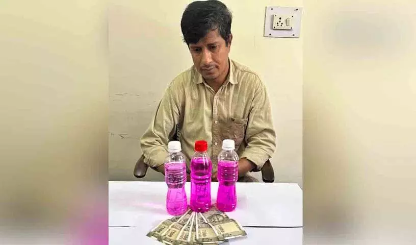 सिंचाई विभाग के एईई को एसीबी ने 3 हजार रुपए की रिश्वत लेते पकड़ा सिंचाई विभाग के एईई को एसीबी ने 3 हजार रुपए की रिश्वत लेते पकड़ा