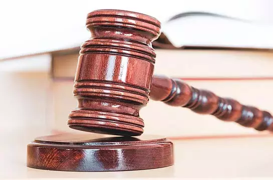 बेटी के साथ बलात्कार और हत्या के लिए पिता को मौत की सजा बेटी के साथ बलात्कार और हत्या के लिए पिता को मौत की सजा