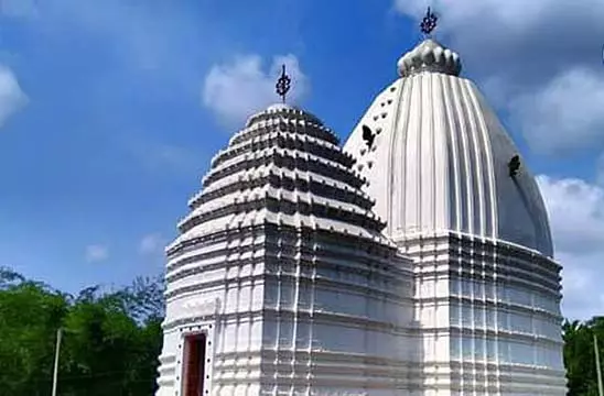 Bahiri का विशाल मंदिर लंबे समय से जीर्णोद्धार के अभाव के कारण अपना आकर्षण खो रहा Bahiri का विशाल मंदिर लंबे समय से जीर्णोद्धार के अभाव के कारण अपना आकर्षण खो रहा