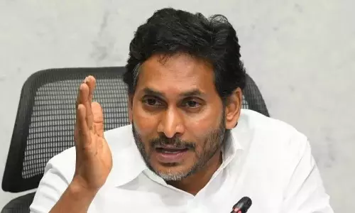वकीलों को राजनीतिक उत्पीड़न के पीड़ितों के लिए लड़ना चाहिए: Jagan