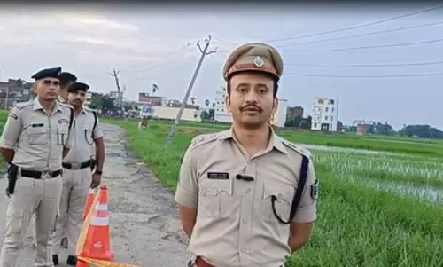 मुठभेड़ के बाद कुख्यात अपराधी गिरफ्तार, कई राज्यों में था वांछित मुठभेड़ के बाद कुख्यात अपराधी गिरफ्तार, कई राज्यों में था वांछित