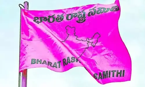 स्थानीय चुनावों से पहले BRS में असंतोष, अधिक नेता भाजपा की ओर