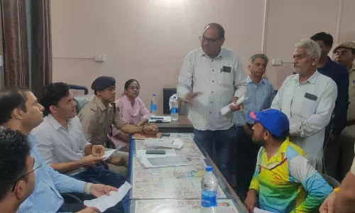 Ajmer: जिला कलेक्टर ने ग्राम पंचायत कानाखेड़ी में लगाई रात्रि चौपाल Ajmer: जिला कलेक्टर ने ग्राम पंचायत कानाखेड़ी में लगाई रात्रि चौपाल