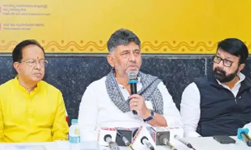 मेट्रो परियोजना एक संयुक्त प्रयास, श्रेय लेने का खेल नहीं: DKS मेट्रो परियोजना एक संयुक्त प्रयास, श्रेय लेने का खेल नहीं: DKS