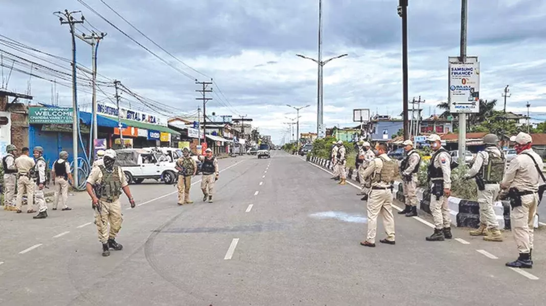 Manipur में जारी अशांति के बीच राज्यसभा ने राष्ट्रपति शासन की अवधि बढ़ाने को मंजूरी दी Manipur में जारी अशांति के बीच राज्यसभा ने राष्ट्रपति शासन की अवधि बढ़ाने को मंजूरी दी