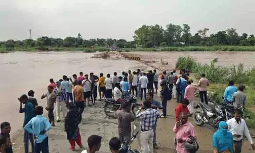Ghaggar नदी का जलस्तर खतरे के निशान पर पहुंचने पर पटियाला के गांवों में अलर्ट जारी Ghaggar नदी का जलस्तर खतरे के निशान पर पहुंचने पर पटियाला के गांवों में अलर्ट जारी