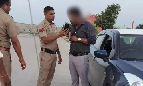 Haryana : झज्जर में गलत साइड ड्राइविंग प्रमुख उल्लंघन बना हुआ है Haryana : झज्जर में गलत साइड ड्राइविंग प्रमुख उल्लंघन बना हुआ है