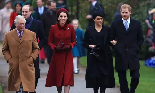 Royal Family मेघन मार्कल के साथ सुलह करने में अनिच्छुक क्यों है? Royal Family मेघन मार्कल के साथ सुलह करने में अनिच्छुक क्यों है?
