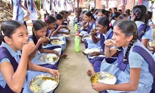 बकाया वेतन के विरोध में Mid-day मील कर्मचारी 6 अगस्त से दो दिवसीय भूख हड़ताल शुरू करेंगे