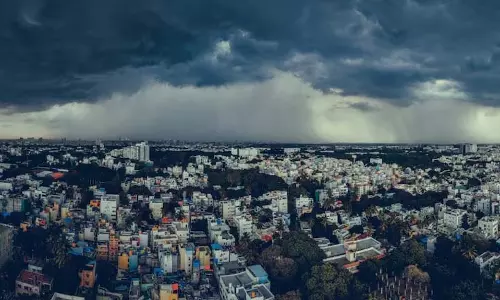 Chennai weather:आईएमडी के बादल छाए रहने के अनुमान के कारण शहर में उमस का दौर जारी Chennai weather:आईएमडी के बादल छाए रहने के अनुमान के कारण शहर में उमस का दौर जारी