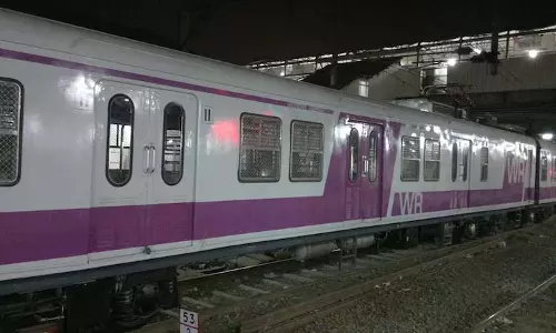 भारतीय रेलवे ने मुंबई के लिए 238 एसी लोकल ट्रेनों की खरीद को मंजूरी दी