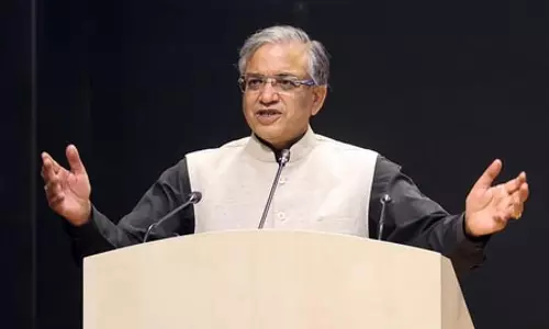 बिहार एसआईआर: ड्राफ्ट वोटर लिस्ट में संशोधन के लिए वॉलंटियर्स और बीएलए की संख्या बढ़ी बिहार एसआईआर: ड्राफ्ट वोटर लिस्ट में संशोधन के लिए वॉलंटियर्स और बीएलए की संख्या बढ़ी