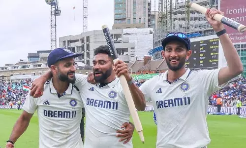 सिराज और प्रसिद्ध की टेस्ट रैंकिंग में करियर की सबसे बड़ी छलांग सिराज और प्रसिद्ध की टेस्ट रैंकिंग में करियर की सबसे बड़ी छलांग