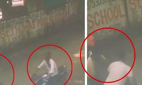ग्वालियर में बीच सड़क पर 30 लाख की लूट, अकाउंटेंट से छीना कैश ग्वालियर में बीच सड़क पर 30 लाख की लूट, अकाउंटेंट से छीना कैश