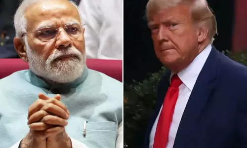 BIG BREAKING: रूस से तेल खरीद पर नाराज अमेरिका ने लगाया 25% अतिरिक्त टैरिफ BIG BREAKING: रूस से तेल खरीद पर नाराज अमेरिका ने लगाया 25% अतिरिक्त टैरिफ