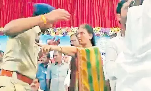 रेवंत रेड्डी को सबिता इंद्रा रेड्डी से माफी मांगनी चाहिए: हरीश राव