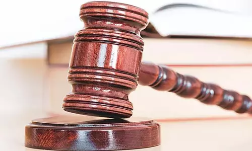 बेटी के साथ बलात्कार और हत्या के लिए पिता को मौत की सजा बेटी के साथ बलात्कार और हत्या के लिए पिता को मौत की सजा